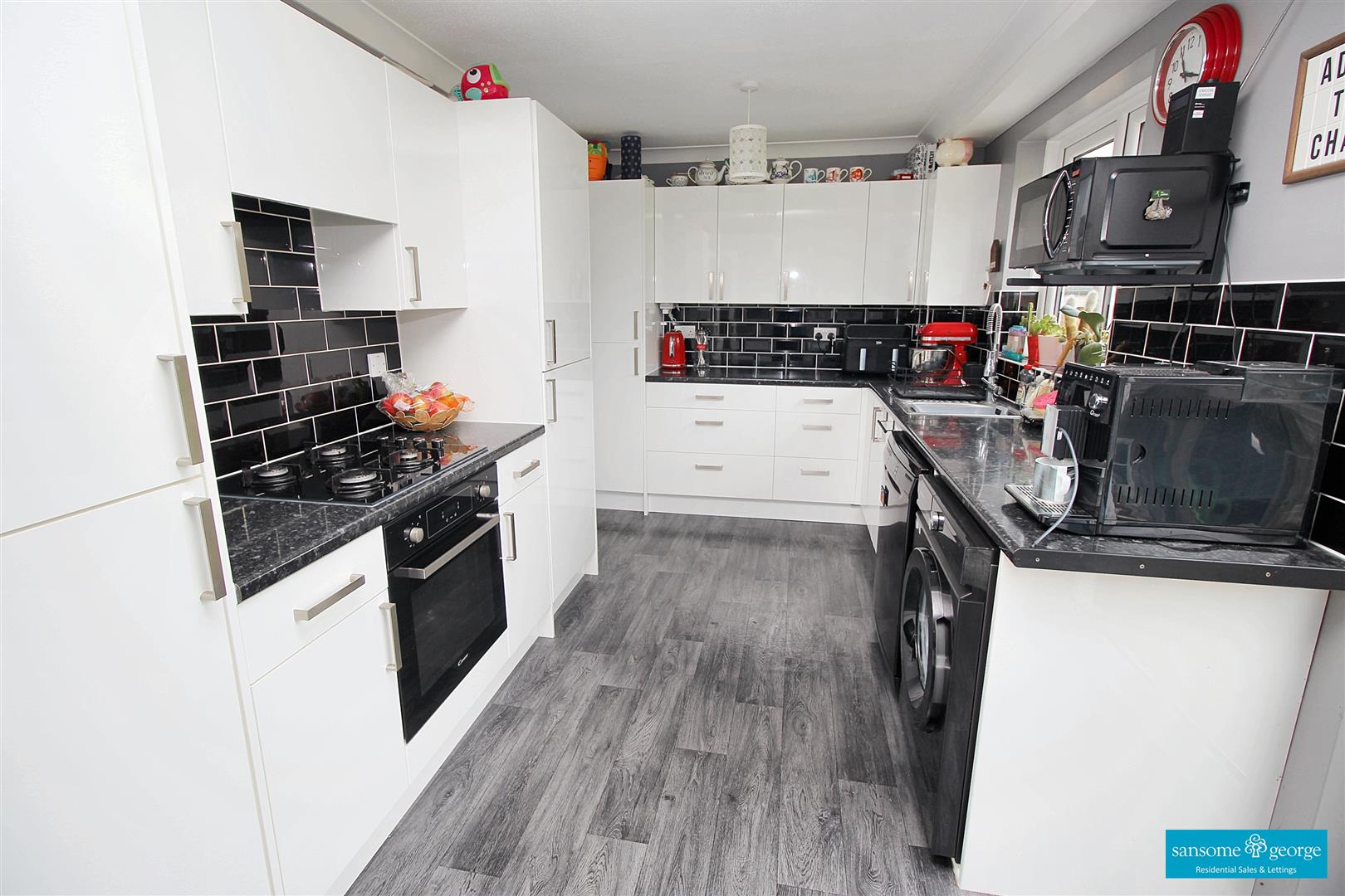 Robin Way, Tilehurst, Reading